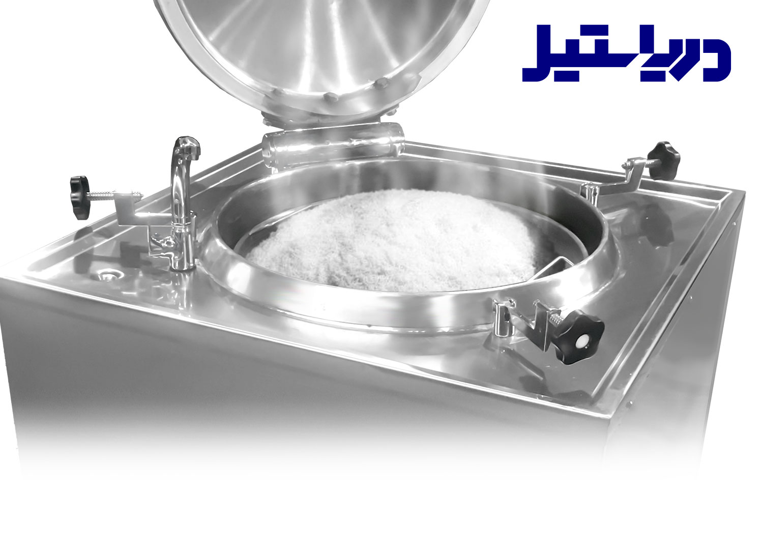 دیگ پخت برنج دریا استیل دیگ پخت صنعتی دریا استیل طهي كمية كبيرة من الأرز في المرجل الصناعي للسفينة السياحية